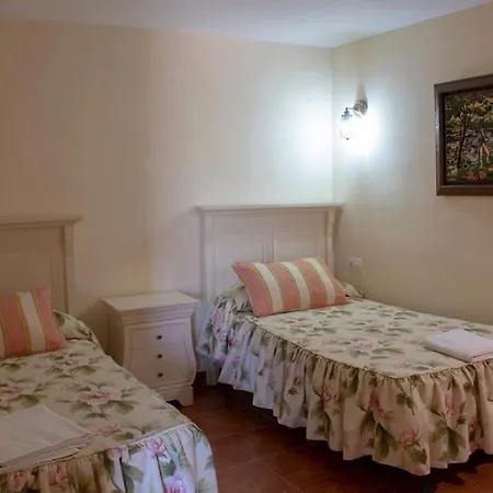 Casa Rural La Milagrosa En * Cordova